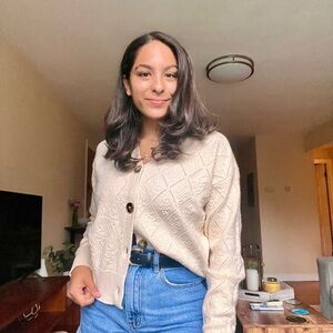 Meet your Posher, Emily